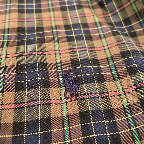 Ralph Lauren Classic Fit Plaid Button Down - Picture 12 of 12